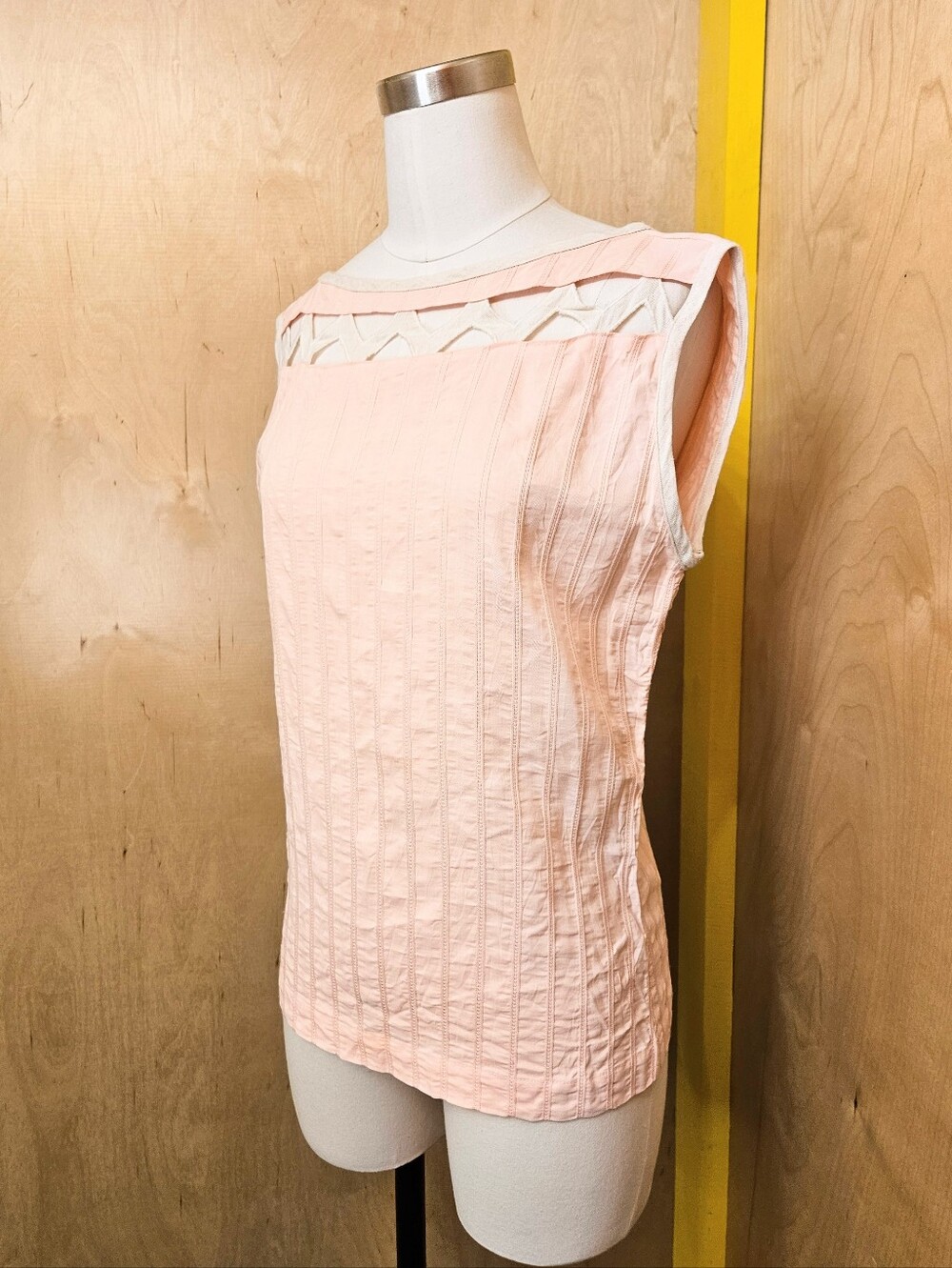 80s Light Pink Cut Out Sleeveless Blouse / Tank